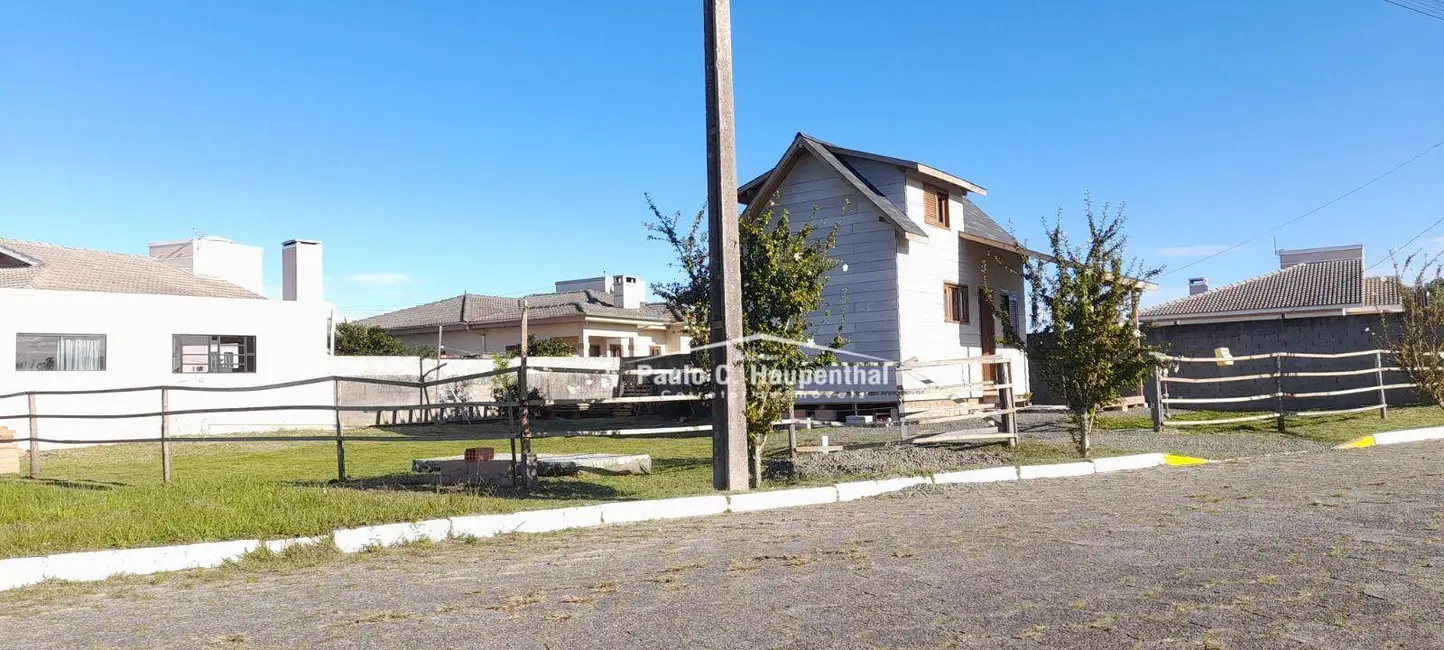 Foto 1 de Casa com 1 quarto à venda, 367m2 em Balneario Arroio Do Silva - SC
