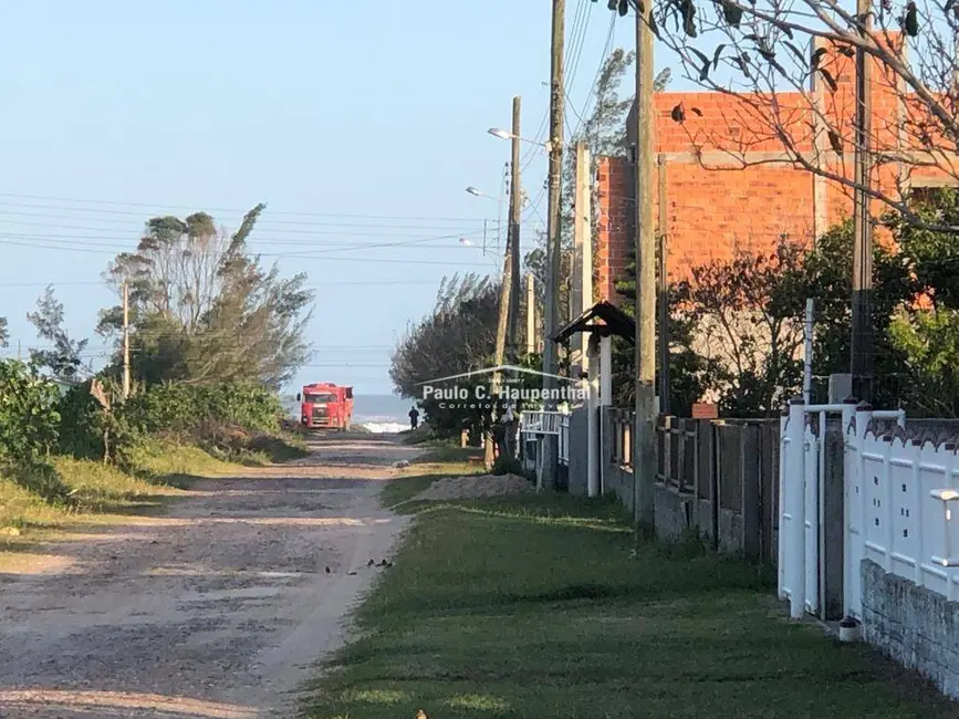 Foto 2 de Casa com 3 quartos à venda, 360m2 em Centro, Balneario Arroio Do Silva - SC