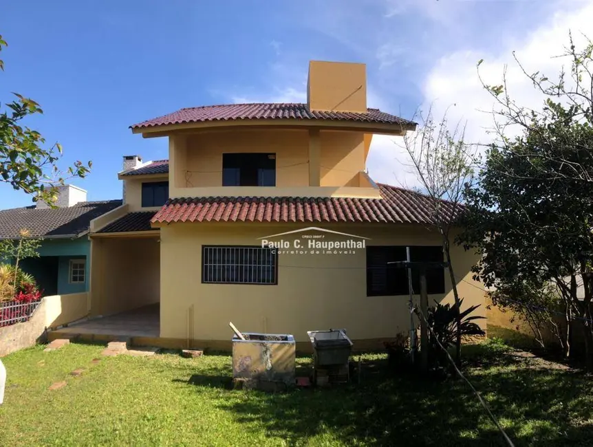 Foto 4 de Casa com 5 quartos à venda, 390m2 em Centro, Balneario Arroio Do Silva - SC