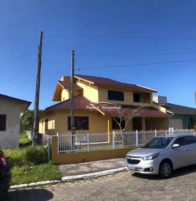 Foto 3 de Casa com 5 quartos à venda, 390m2 em Centro, Balneario Arroio Do Silva - SC