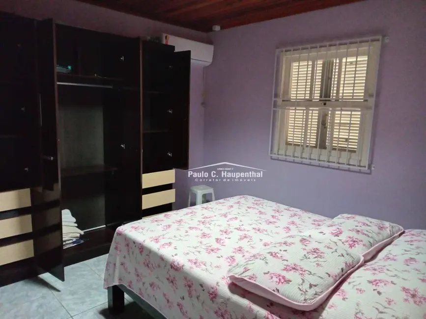 Foto 6 de Casa com 3 quartos à venda, 256m2 em Centro, Balneario Arroio Do Silva - SC