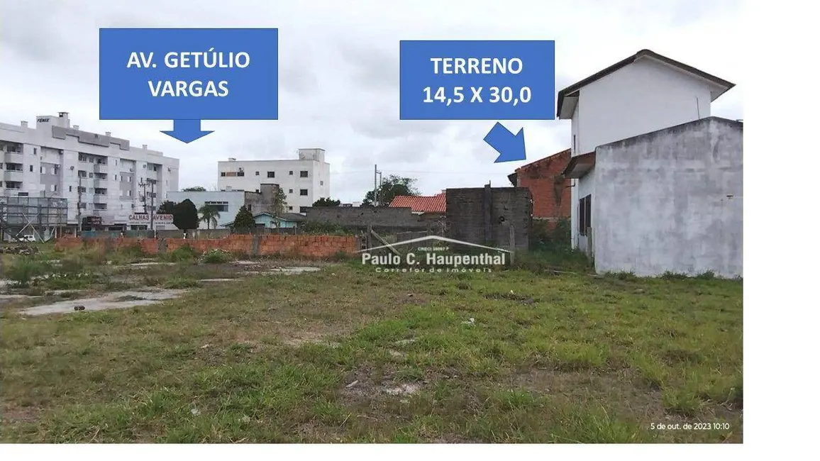 Foto 1 de Terreno / Lote à venda, 435m2 em Jardim das Avenidas, Ararangua - SC