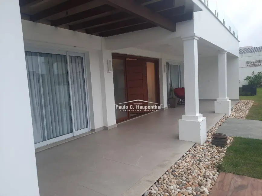 Foto 6 de Casa com 3 quartos à venda, 720m2 em Centro, Balneario Arroio Do Silva - SC