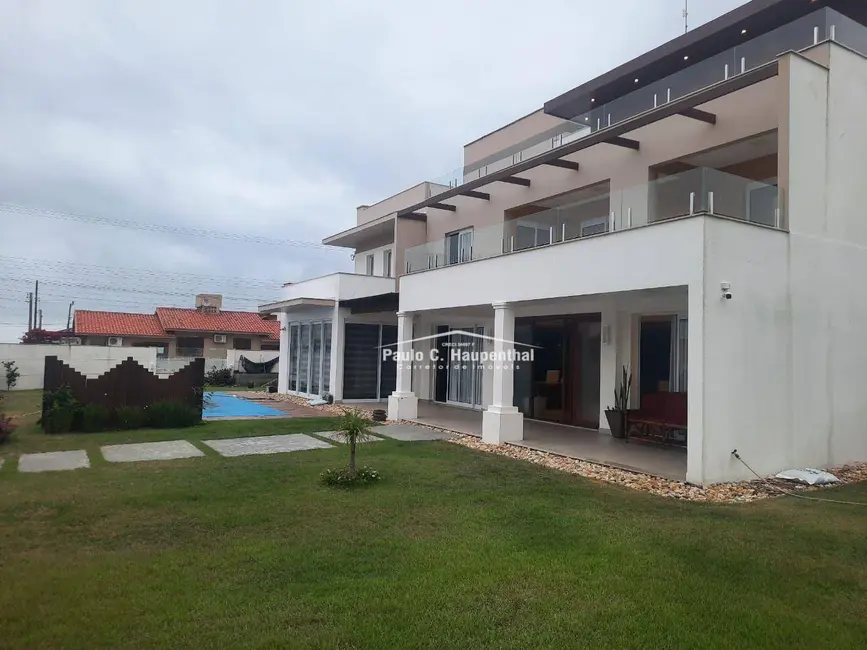 Foto 4 de Casa com 3 quartos à venda, 720m2 em Centro, Balneario Arroio Do Silva - SC