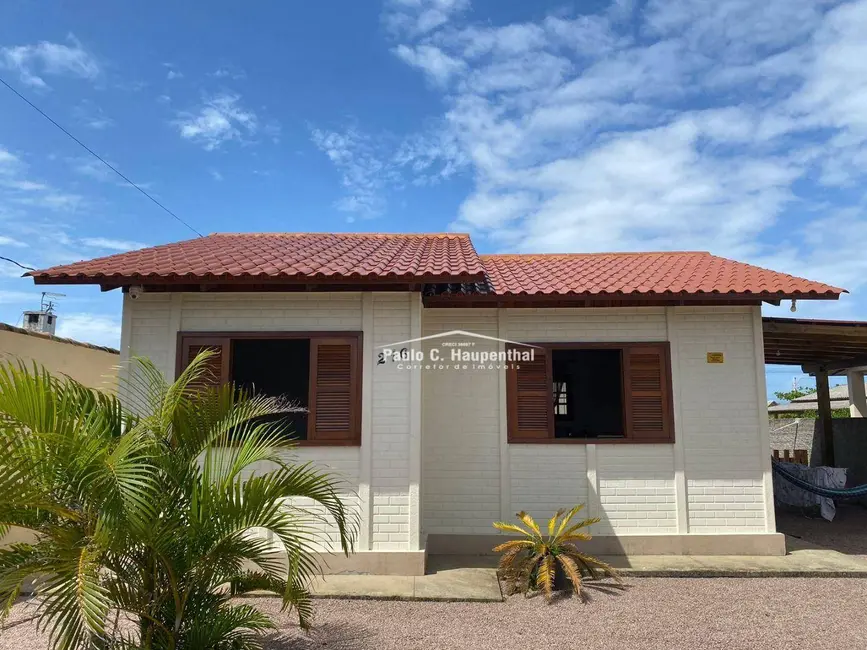 Foto 3 de Casa com 2 quartos à venda, 300m2 em Centro, Balneario Arroio Do Silva - SC