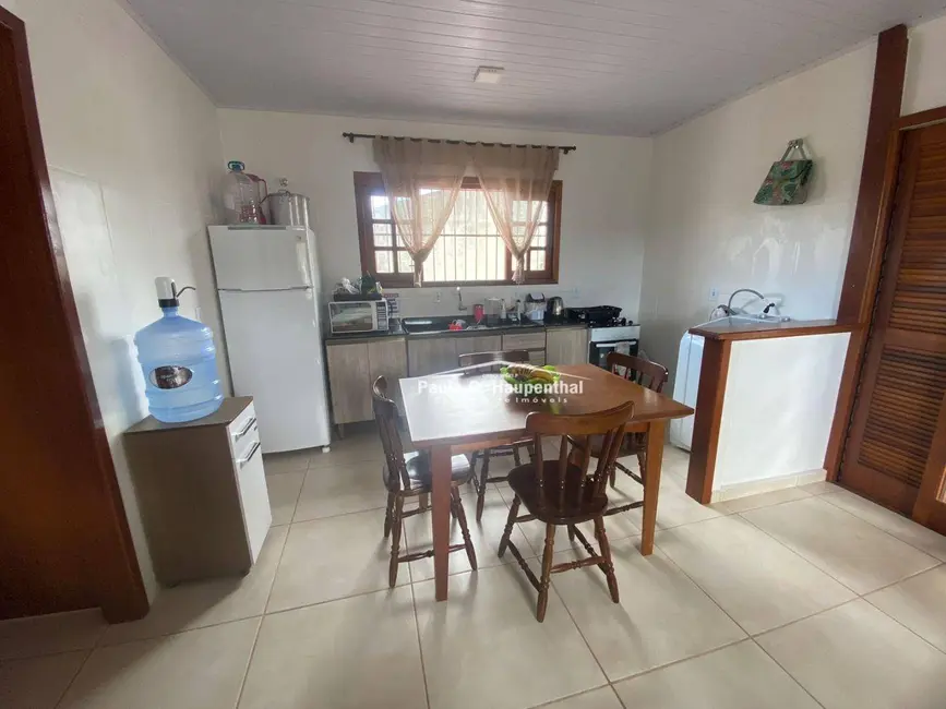 Foto 8 de Casa com 2 quartos à venda, 300m2 em Centro, Balneario Arroio Do Silva - SC