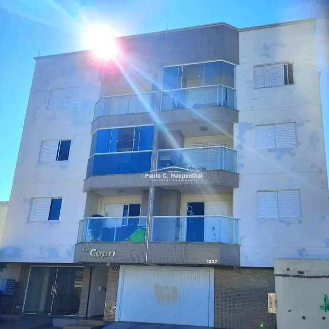 Apartamento com 2 quartos à venda, 63m2 em Centro, Ararangua - SC - imagem 2 Foto 2 de Apartamento com 2 quartos à venda, 63m2 em Centro, Ararangua - SC