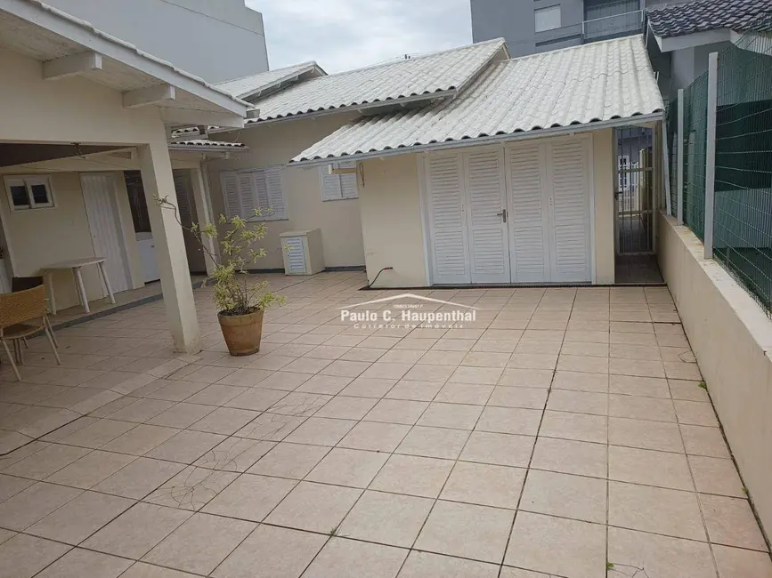 Foto 3 de Casa com 3 quartos à venda, 300m2 em Balneario Arroio Do Silva - SC