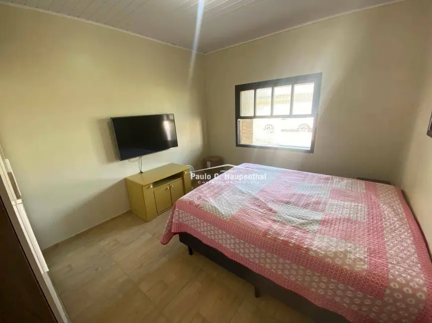 Foto 7 de Casa com 3 quartos à venda, 600m2 em Balneario Arroio Do Silva - SC