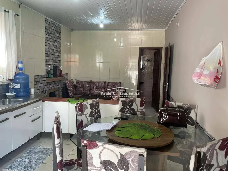 Foto 3 de Casa com 5 quartos à venda, 360m2 em Centro, Balneario Arroio Do Silva - SC