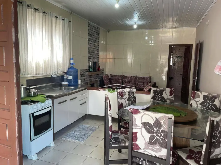 Foto 2 de Casa com 5 quartos à venda, 360m2 em Centro, Balneario Arroio Do Silva - SC