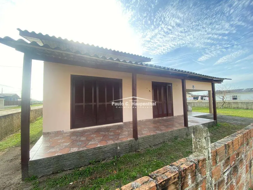 Foto 1 de Casa com 3 quartos à venda, 300m2 em Balneario Arroio Do Silva - SC