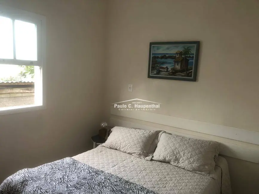 Foto 9 de Casa com 3 quartos à venda, 300m2 em Centro, Balneario Arroio Do Silva - SC