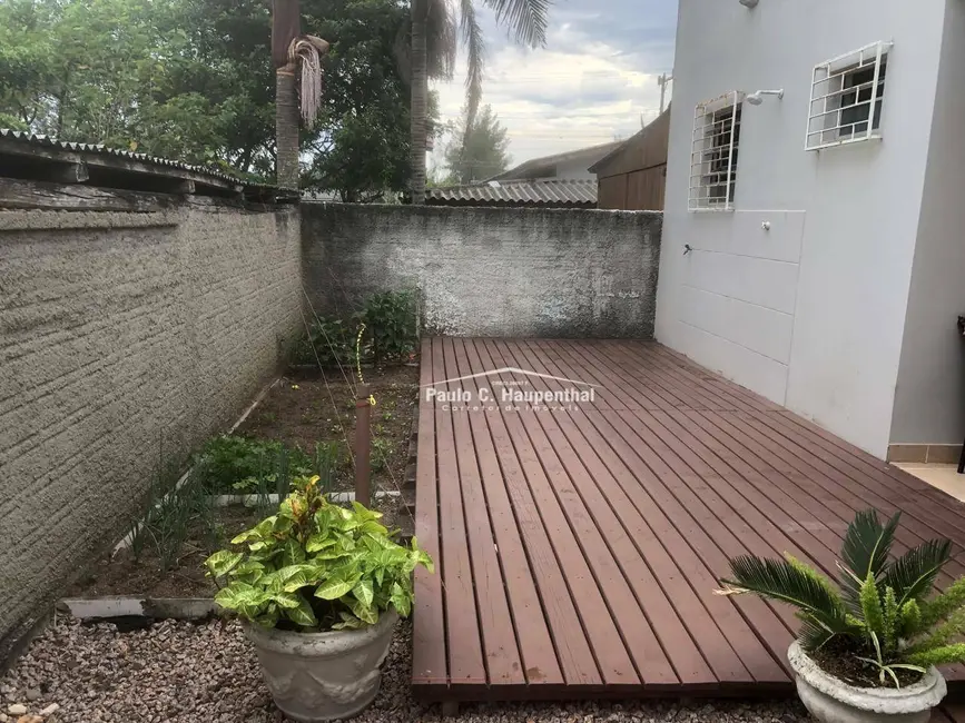 Foto 4 de Casa com 3 quartos à venda, 300m2 em Centro, Balneario Arroio Do Silva - SC