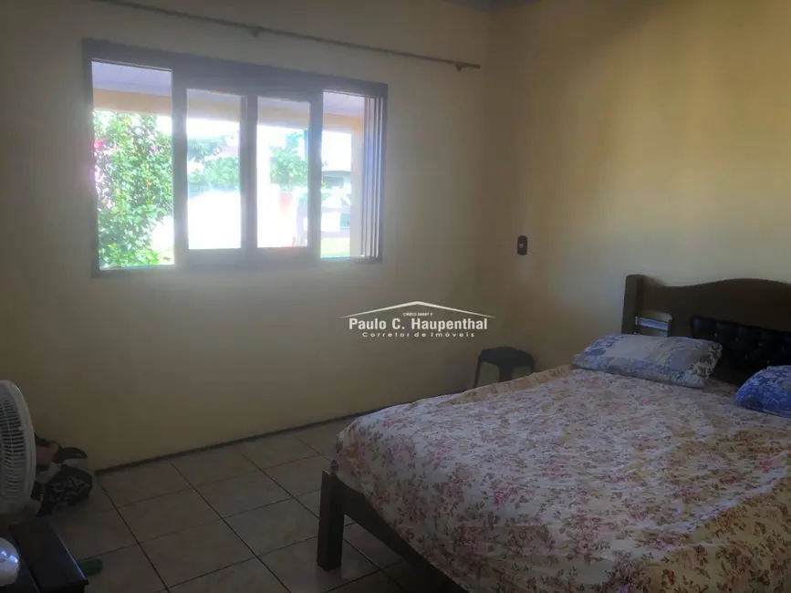 Casa com 2 quartos à venda, 300m2 em Balneario Gaivota - SC - imagem 5 Foto 5 de Casa com 2 quartos à venda, 300m2 em Balneario Gaivota - SC