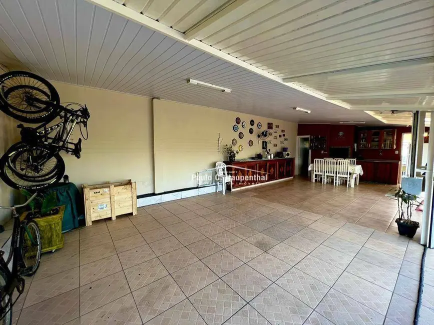 Casa com 3 quartos à venda, 450m2 em Jardim das Avenidas, Ararangua - SC - imagem 5 Foto 5 de Casa com 3 quartos à venda, 450m2 em Jardim das Avenidas, Ararangua - SC