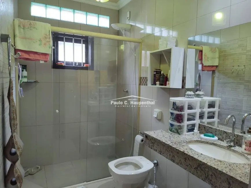 Foto 5 de Casa com 3 quartos à venda, 300m2 em Nova Divinéia, Ararangua - SC