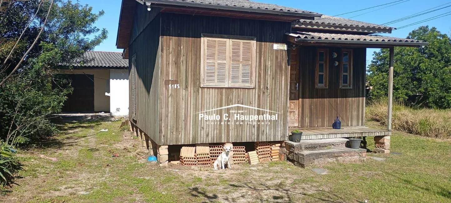 Foto 2 de Casa com 2 quartos para alugar, 360m2 em Centro, Balneario Arroio Do Silva - SC