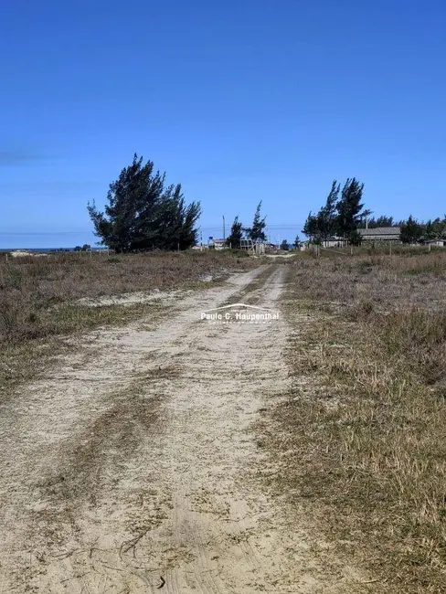 Foto 5 de Terreno / Lote à venda, 360m2 em Balneario Arroio Do Silva - SC
