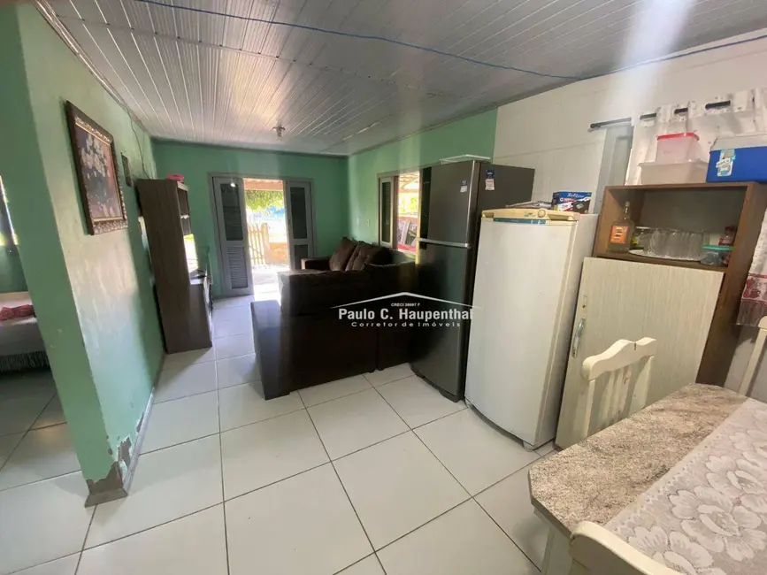 Foto 3 de Casa com 3 quartos à venda, 400m2 em Balneario Arroio Do Silva - SC