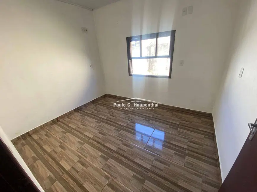 Foto 6 de Casa com 3 quartos à venda, 300m2 em Balneario Arroio Do Silva - SC