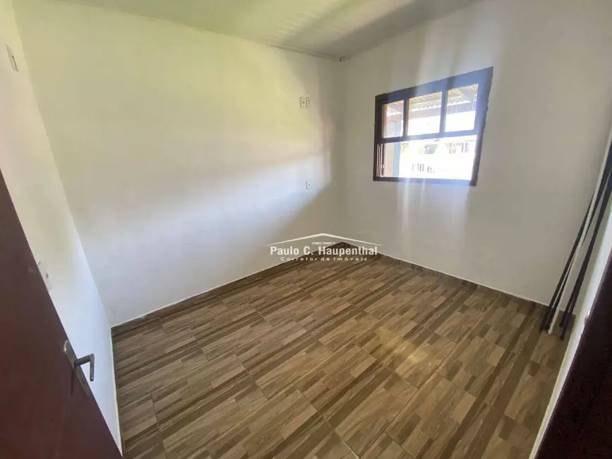 Foto 4 de Casa com 3 quartos à venda, 300m2 em Balneario Arroio Do Silva - SC