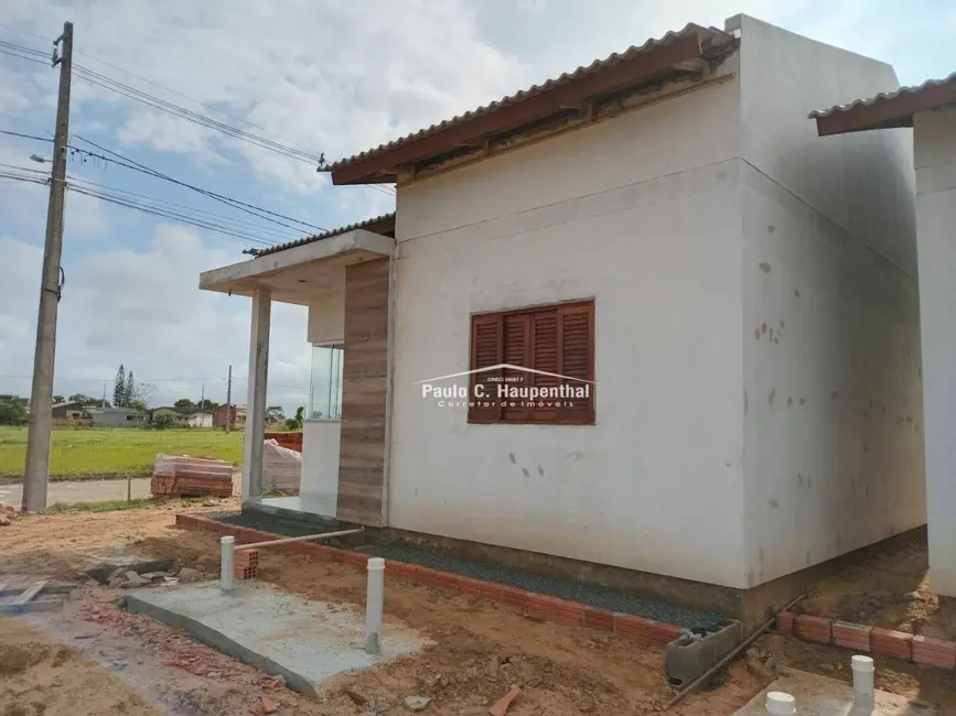 Casa com 2 quartos à venda, 100m2 em Coloninha, Ararangua - SC - imagem 3 Foto 3 de Casa com 2 quartos à venda, 100m2 em Coloninha, Ararangua - SC