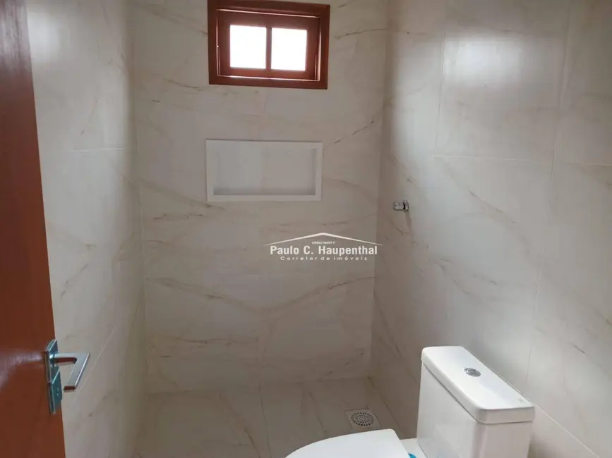 Casa com 2 quartos à venda, 100m2 em Coloninha, Ararangua - SC - imagem 8 Foto 8 de Casa com 2 quartos à venda, 100m2 em Coloninha, Ararangua - SC