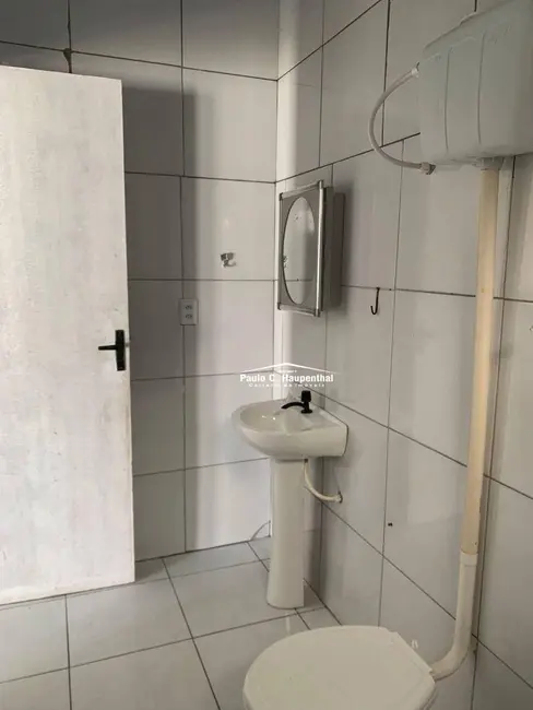 Foto 9 de Casa com 2 quartos para alugar, 300m2 em Centro, Balneario Arroio Do Silva - SC
