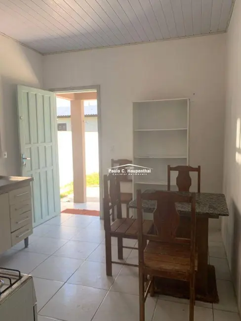 Foto 7 de Casa com 2 quartos para alugar, 300m2 em Centro, Balneario Arroio Do Silva - SC