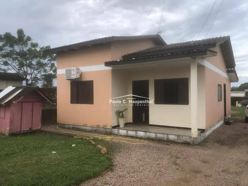 Foto 1 de Casa com 3 quartos à venda, 324m2 em Polícia Rodoviária, Ararangua - SC