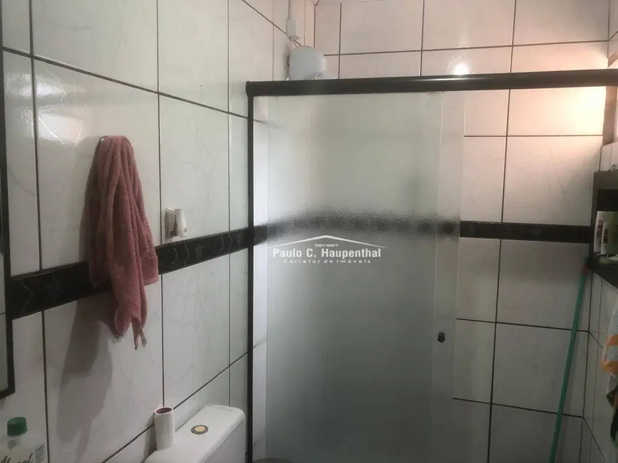 Foto 2 de Casa com 3 quartos à venda, 324m2 em Polícia Rodoviária, Ararangua - SC