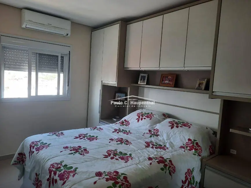 Apartamento com 3 quartos à venda, 81m2 em Mato Alto, Ararangua - SC - imagem 3 Foto 3 de Apartamento com 3 quartos à venda, 81m2 em Mato Alto, Ararangua - SC