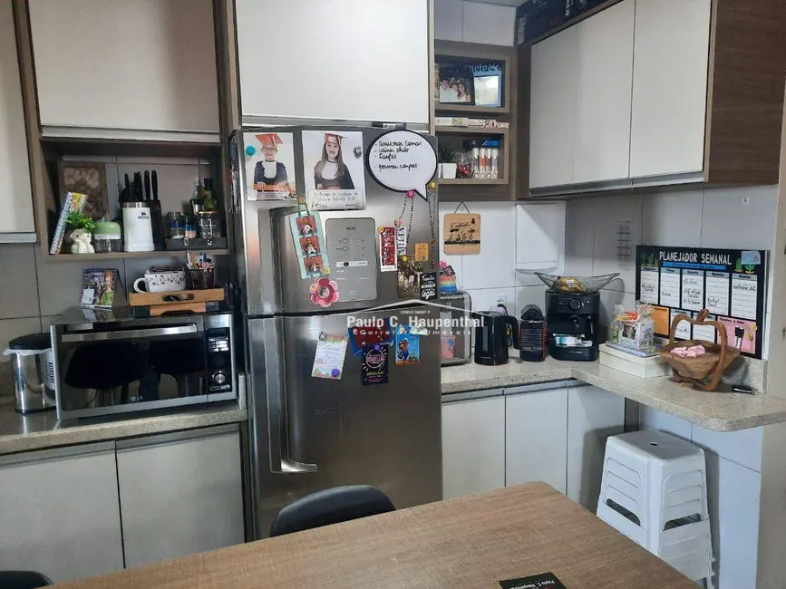 Apartamento com 3 quartos à venda, 81m2 em Mato Alto, Ararangua - SC - imagem 5 Foto 5 de Apartamento com 3 quartos à venda, 81m2 em Mato Alto, Ararangua - SC