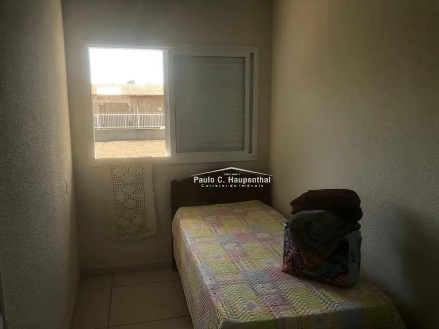 Foto 4 de Casa com 2 quartos à venda, 300m2 em Centro, Balneario Arroio Do Silva - SC