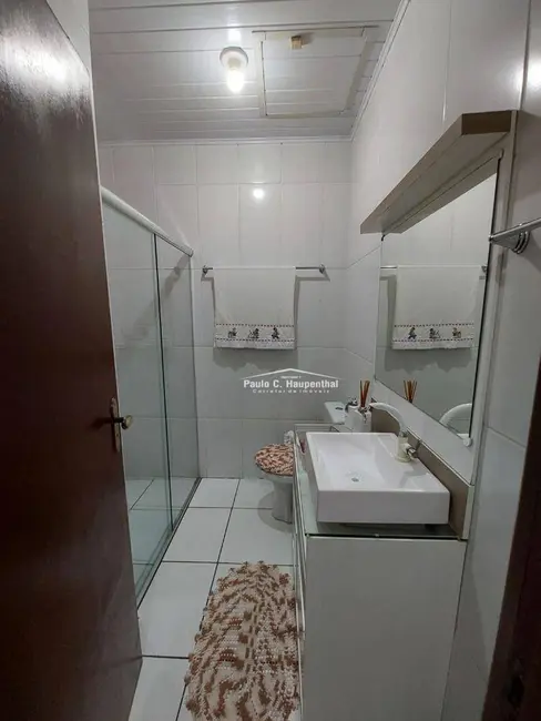 Casa com 2 quartos à venda, 362m2 em Centro, Ararangua - SC - imagem 3 Foto 3 de Casa com 2 quartos à venda, 362m2 em Centro, Ararangua - SC