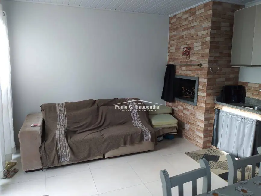 Foto 3 de Casa com 3 quartos à venda, 350m2 em Balneario Arroio Do Silva - SC