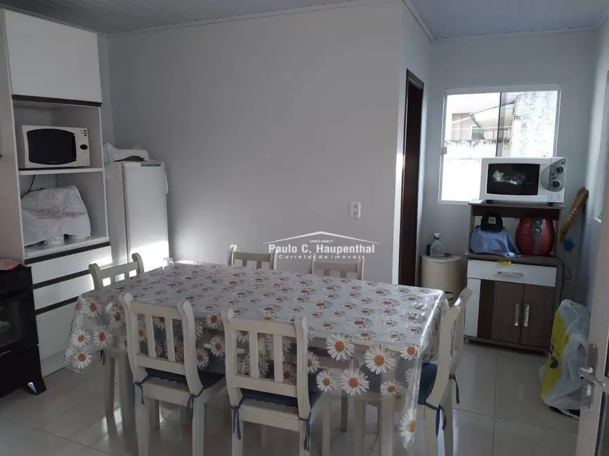 Foto 2 de Casa com 3 quartos à venda, 350m2 em Balneario Arroio Do Silva - SC