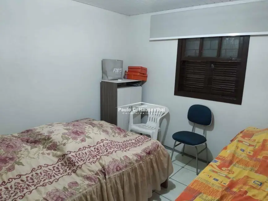 Foto 8 de Casa com 3 quartos à venda, 350m2 em Balneario Arroio Do Silva - SC