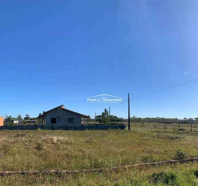 Foto 1 de Terreno / Lote à venda, 360m2 em Balneario Arroio Do Silva - SC