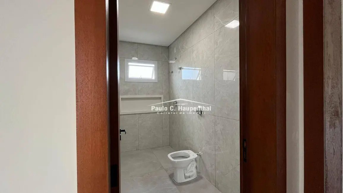 Foto 7 de Casa com 3 quartos à venda, 360m2 em Balneario Arroio Do Silva - SC