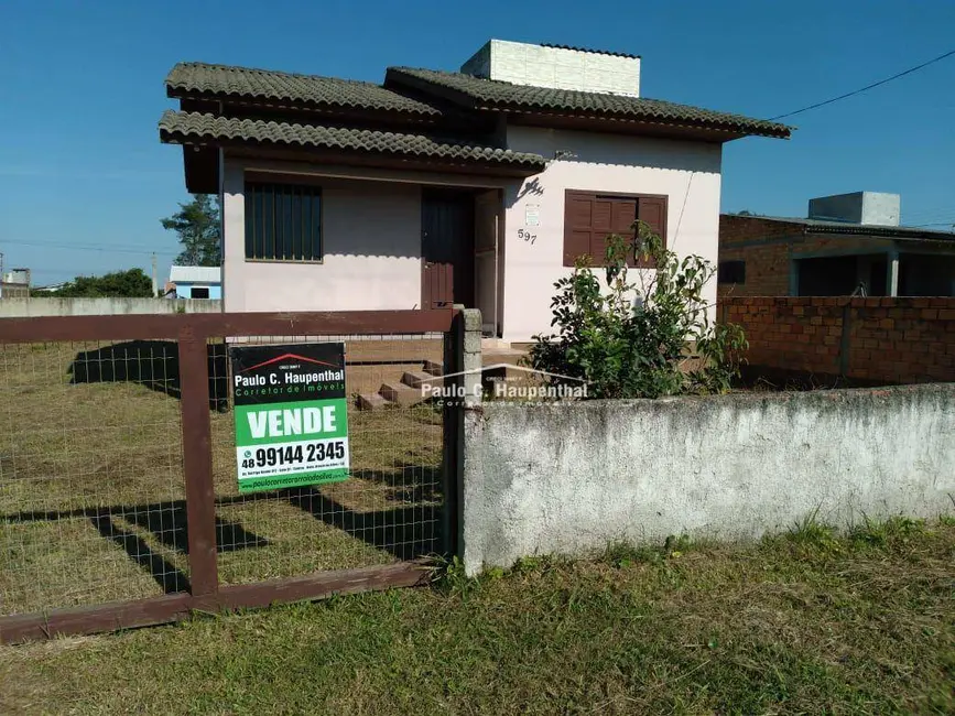 Foto 1 de Casa com 2 quartos à venda, 300m2 em Balneario Arroio Do Silva - SC