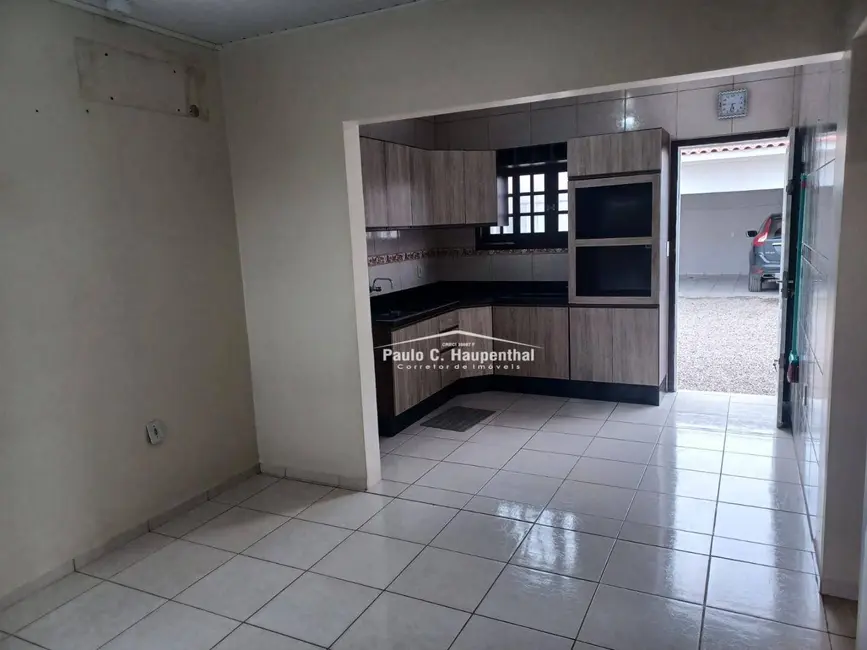Casa com 2 quartos à venda, 315m2 em Coloninha, Ararangua - SC - imagem 6 Foto 6 de Casa com 2 quartos à venda, 315m2 em Coloninha, Ararangua - SC