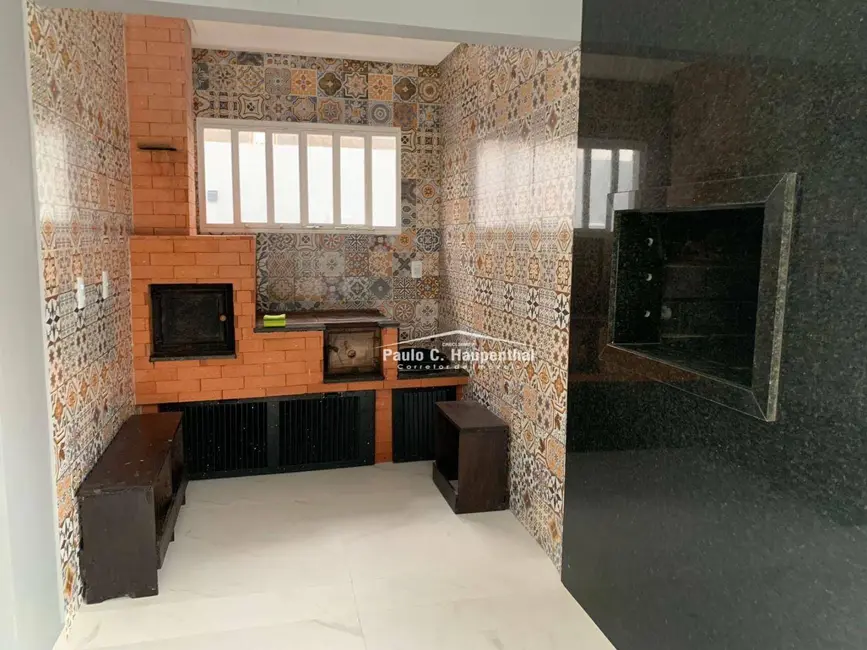 Foto 7 de Casa com 3 quartos à venda, 585m2 em Coloninha, Ararangua - SC