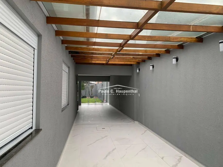 Foto 5 de Casa com 3 quartos à venda, 585m2 em Coloninha, Ararangua - SC