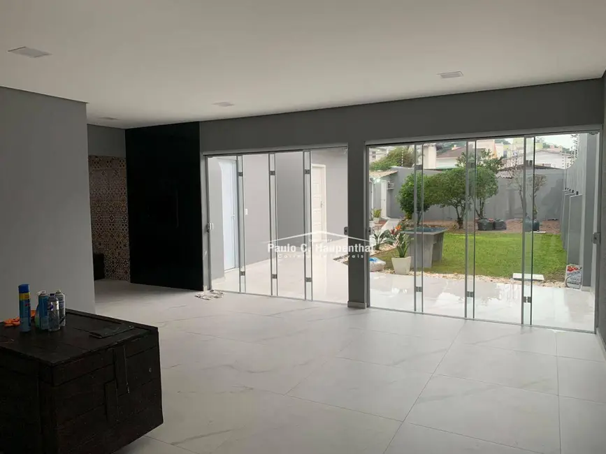 Foto 6 de Casa com 3 quartos à venda, 585m2 em Coloninha, Ararangua - SC