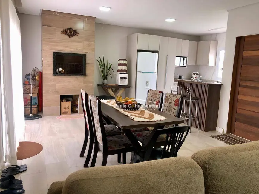 Foto 5 de Casa com 3 quartos à venda, 324m2 em Balneario Arroio Do Silva - SC