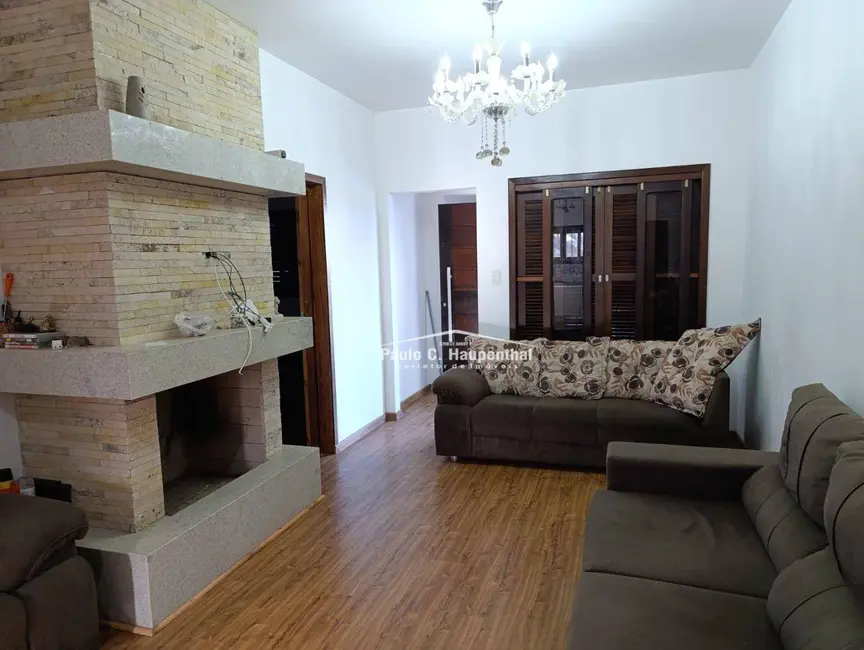 Foto 5 de Casa com 4 quartos à venda, 300m2 em Centro, Balneario Arroio Do Silva - SC