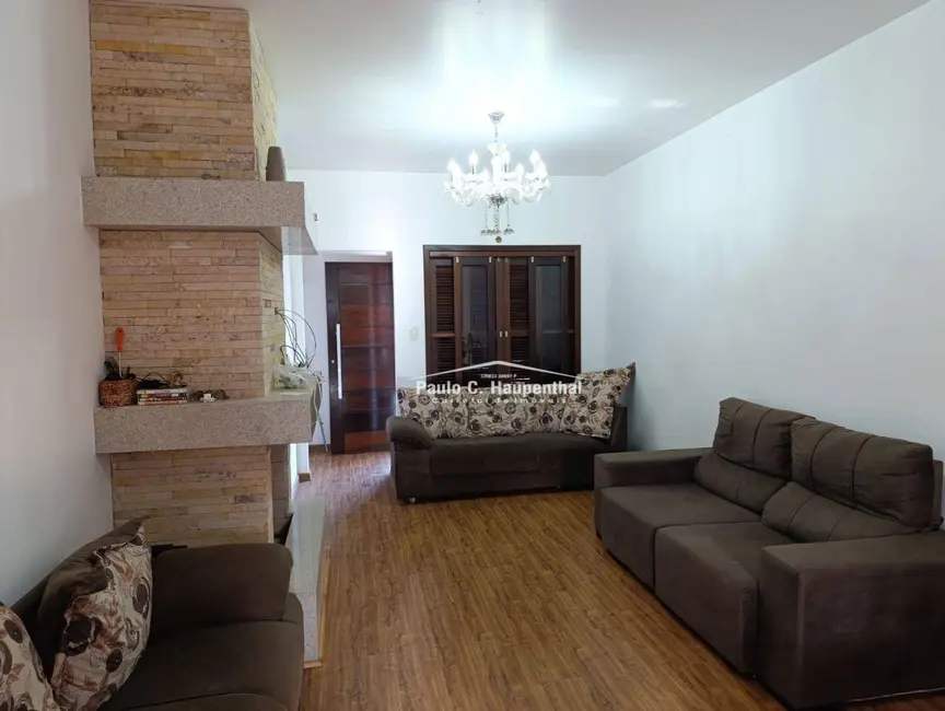 Foto 6 de Casa com 4 quartos à venda, 300m2 em Centro, Balneario Arroio Do Silva - SC