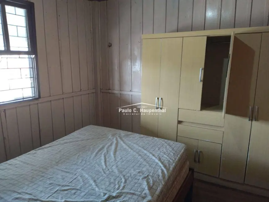 Foto 9 de Casa com 7 quartos à venda, 325m2 em Balneario Arroio Do Silva - SC